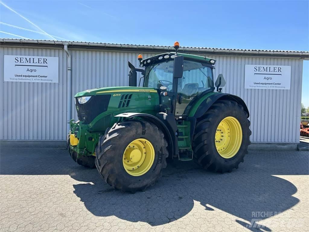 John Deere 6215R Τρακτέρ