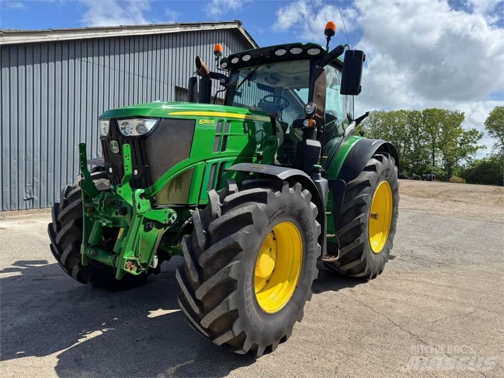 John Deere 6250R Τρακτέρ