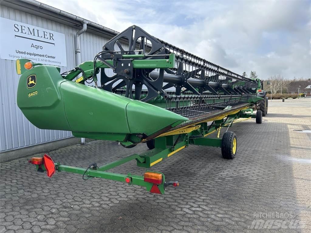 John Deere 640D Κεφαλές θεριζοαλωνιστικών μηχανών