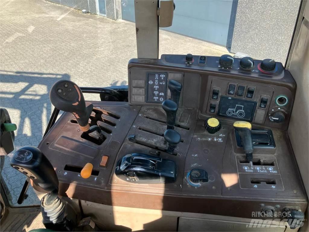John Deere 6810 Τρακτέρ