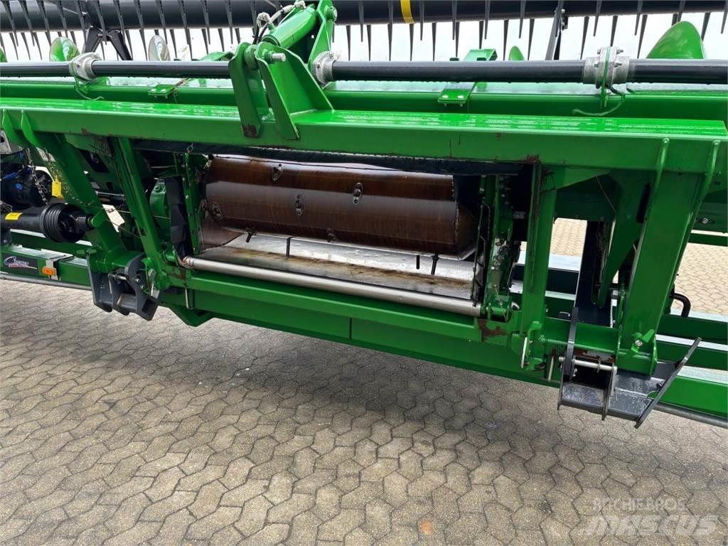 John Deere 735D Κεφαλές θεριζοαλωνιστικών μηχανών