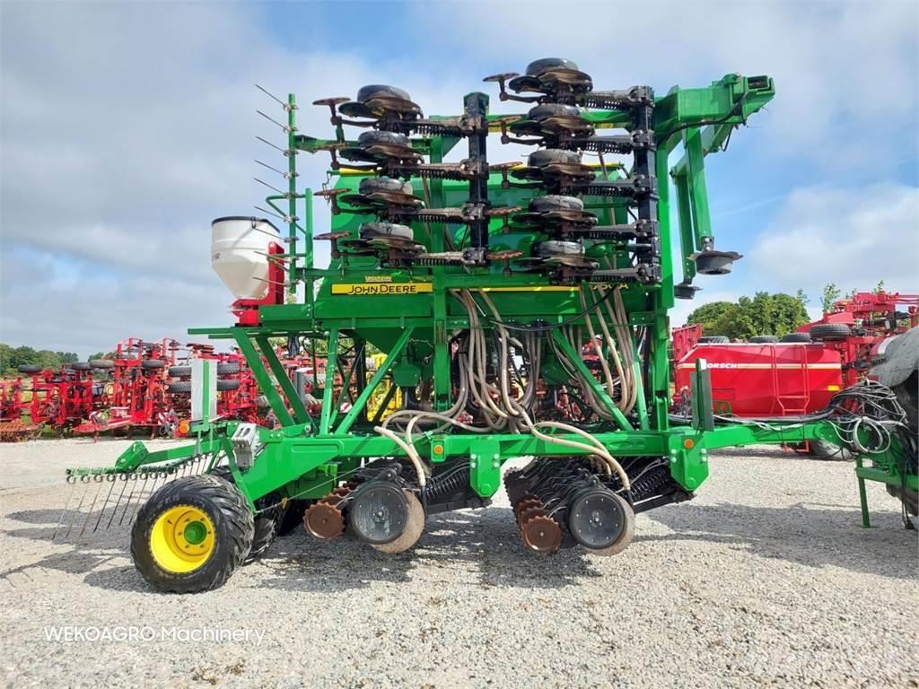 John Deere 750 A Σπορείς