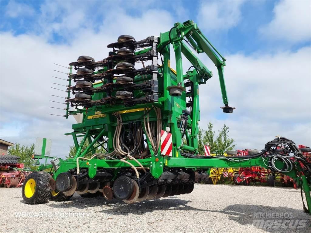 John Deere 750 A Σπορείς