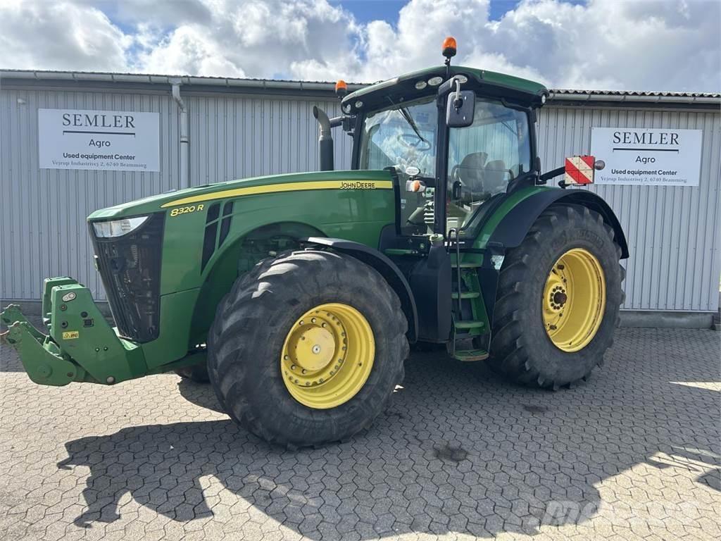 John Deere 8320R Τρακτέρ