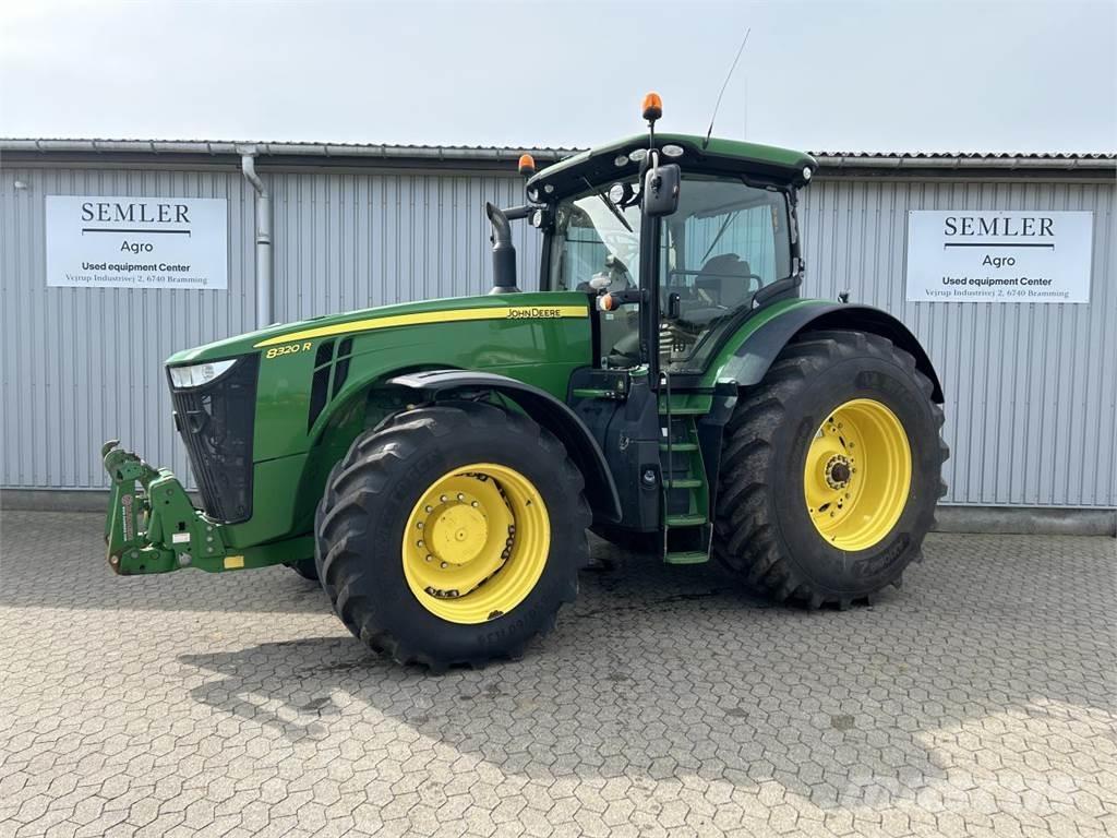 John Deere 8320R Τρακτέρ