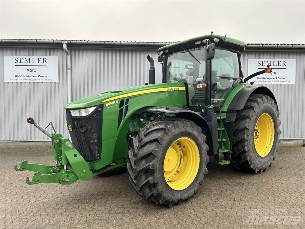 John Deere 8345R Τρακτέρ
