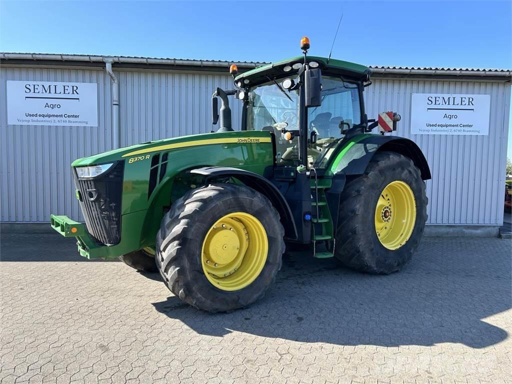 John Deere 8370R Τρακτέρ