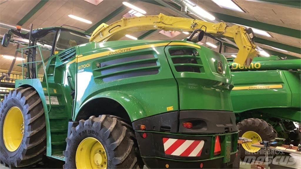 John Deere 8700 Ενσιρωκοπτικές μηχανές