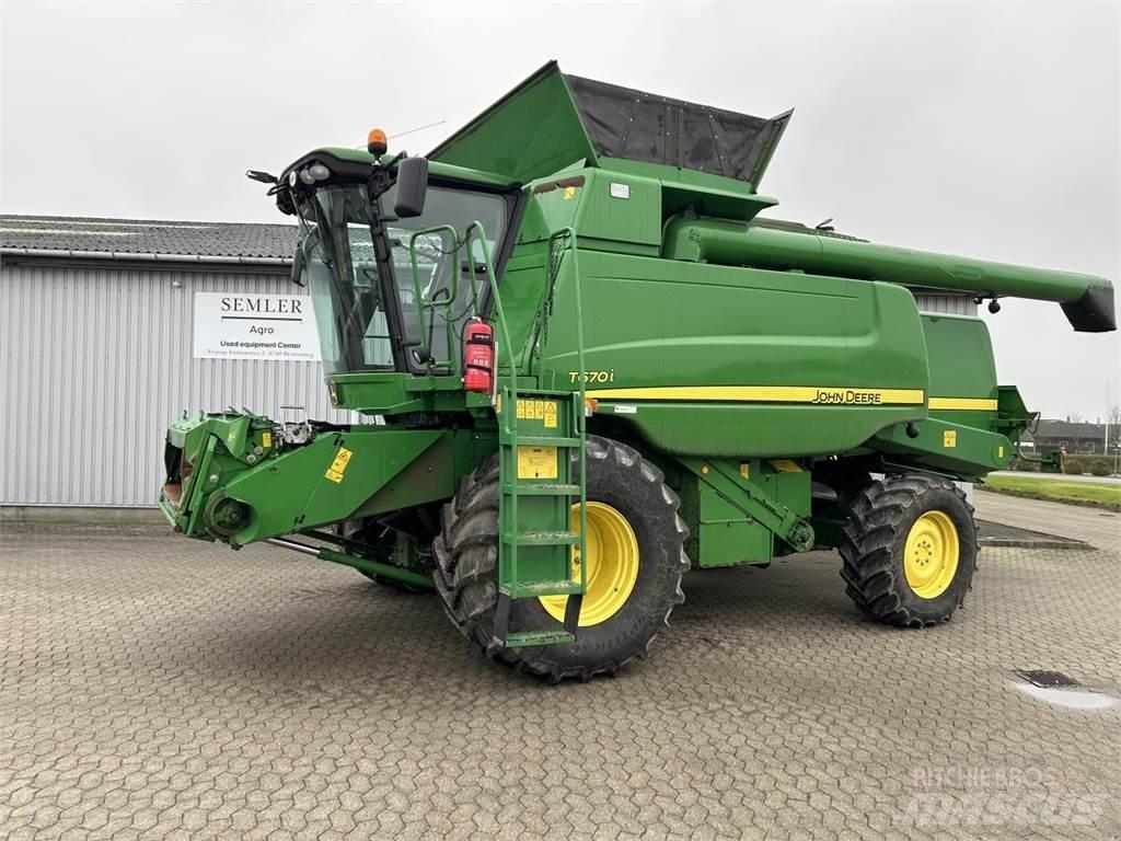 John Deere T670 Θεριζοαλωνιστικές μηχανές