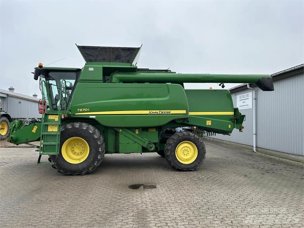 John Deere T670 Θεριζοαλωνιστικές μηχανές