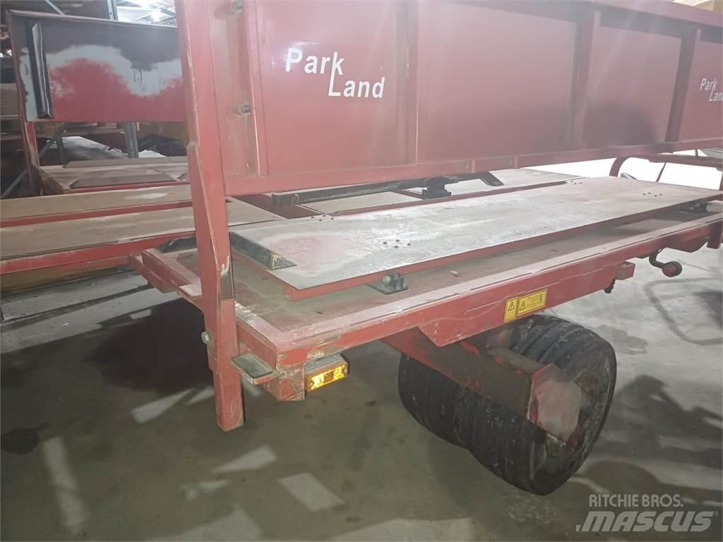 Parkland 320/5 Πρέσες τετράγωνων δεμάτων