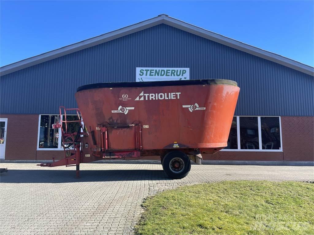 Trioliet 2400 L Βαγόνια χορτονομής