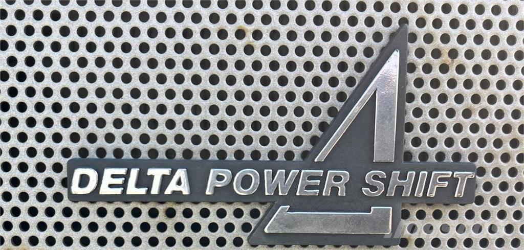 Valtra 8550 Τρακτέρ