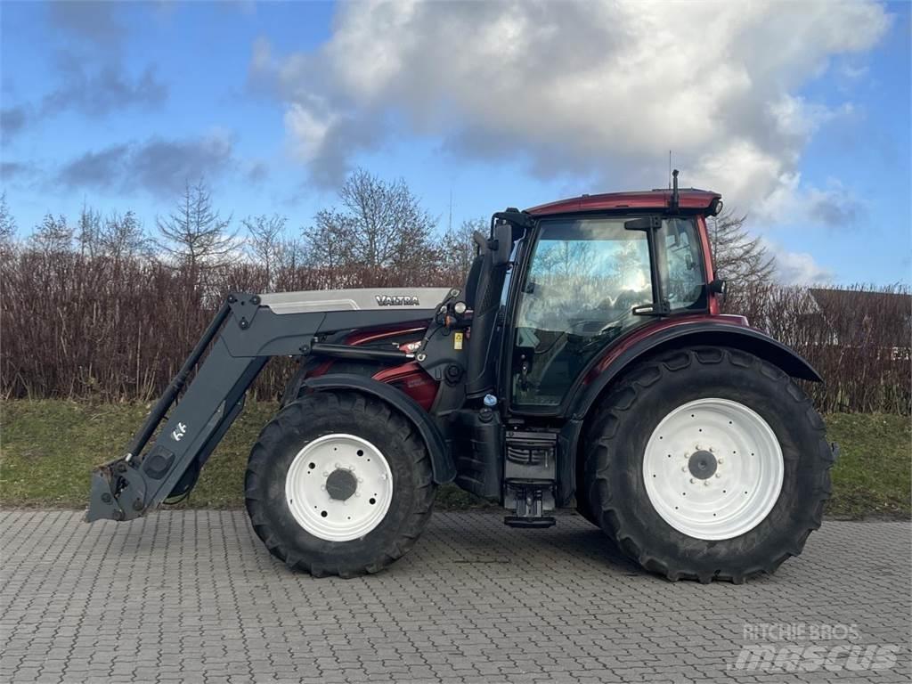 Valtra N 174 Τρακτέρ