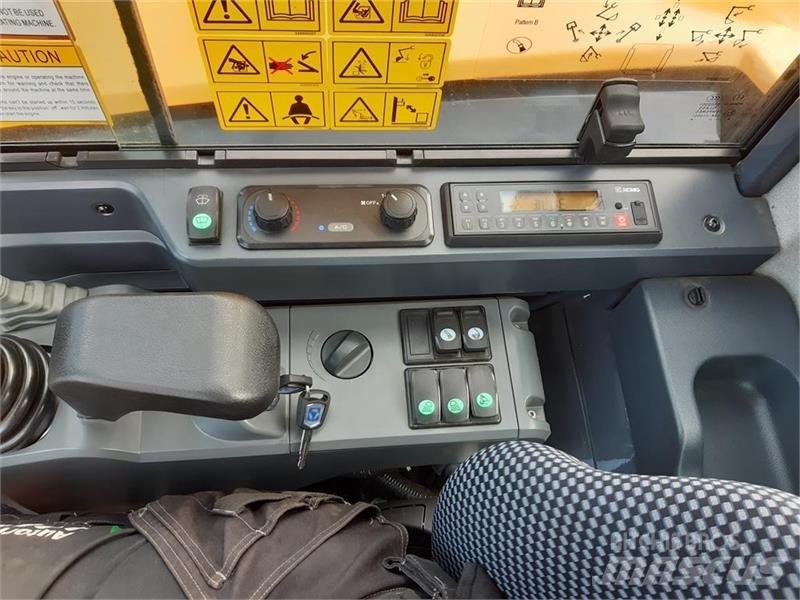 XCMG xe55e Εκσκαφάκι (διαβολάκι) < 7t