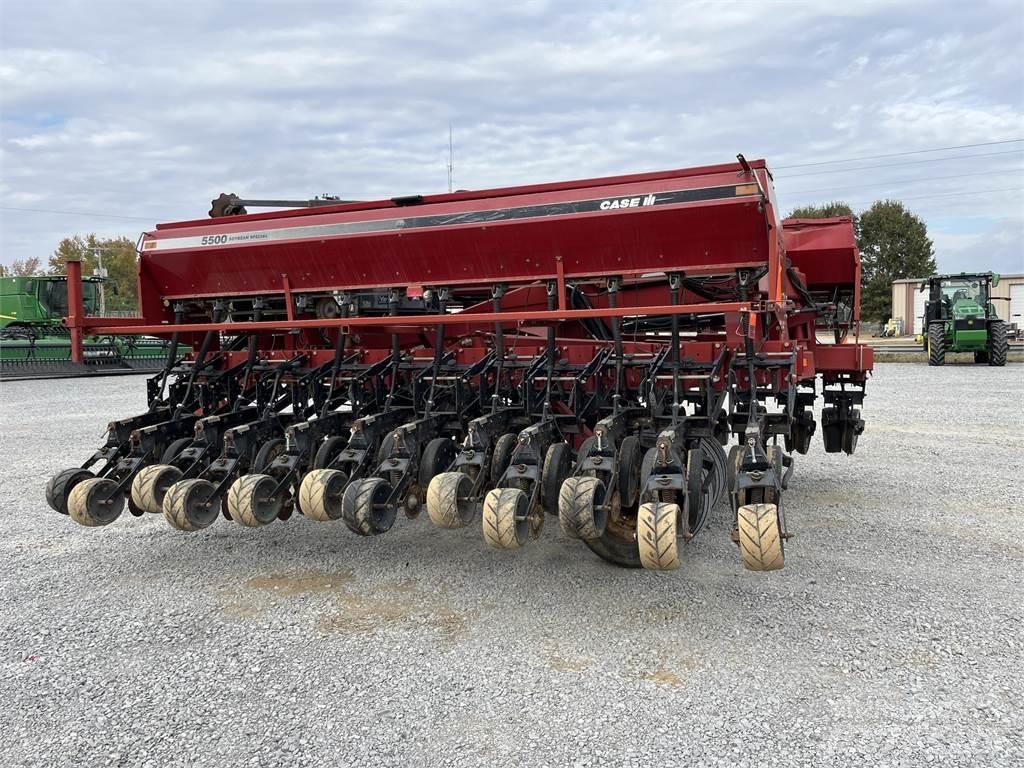 Case IH 5500 Σπορείς