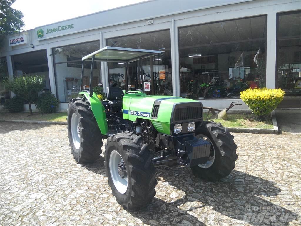 Deutz DX3700 Τρακτέρ