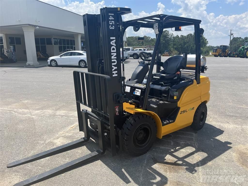 Hyundai 25L-9A Περονοφόρα ανυψωτικά κλαρκ - άλλα