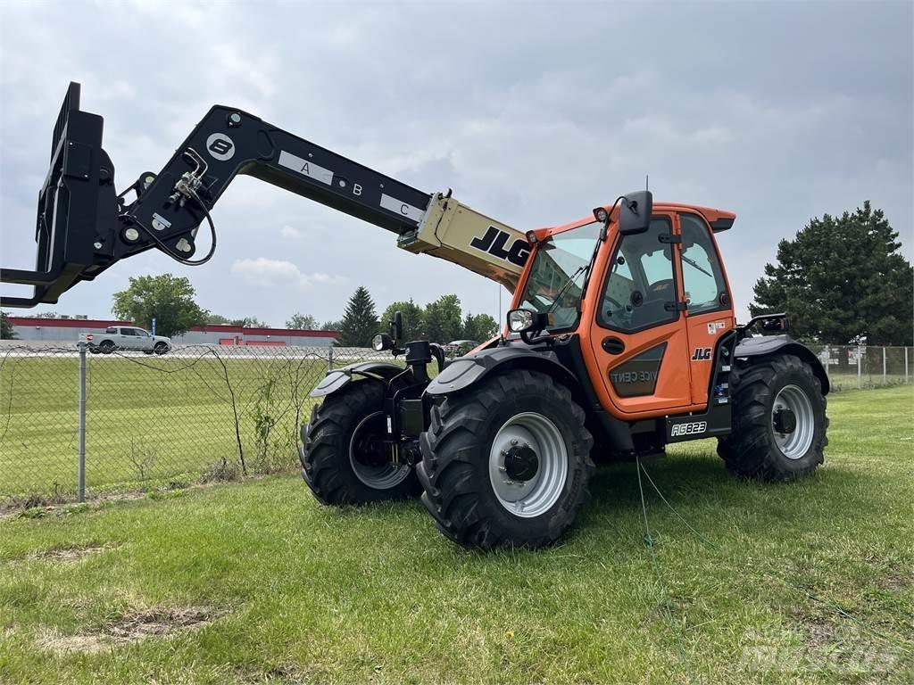JLG AG823 Τηλεσκοπικοί ανυψωτές