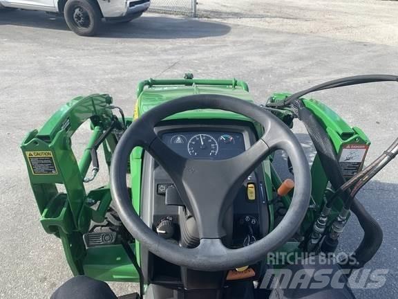 John Deere 1025R Τρακτέρ μικρών διαστάσεων