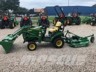 John Deere 1025R Τρακτέρ μικρών διαστάσεων
