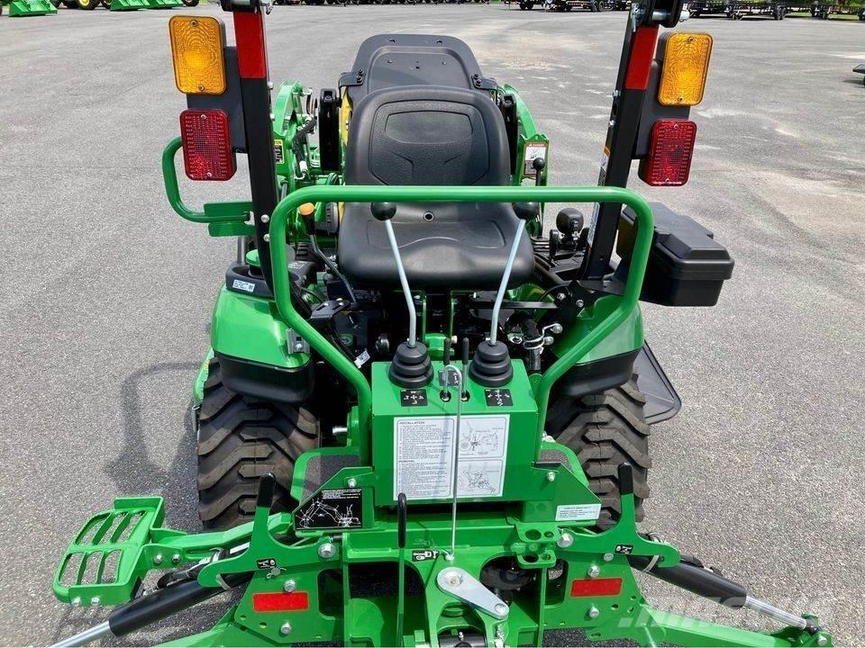 John Deere 1025R Τρακτέρ μικρών διαστάσεων