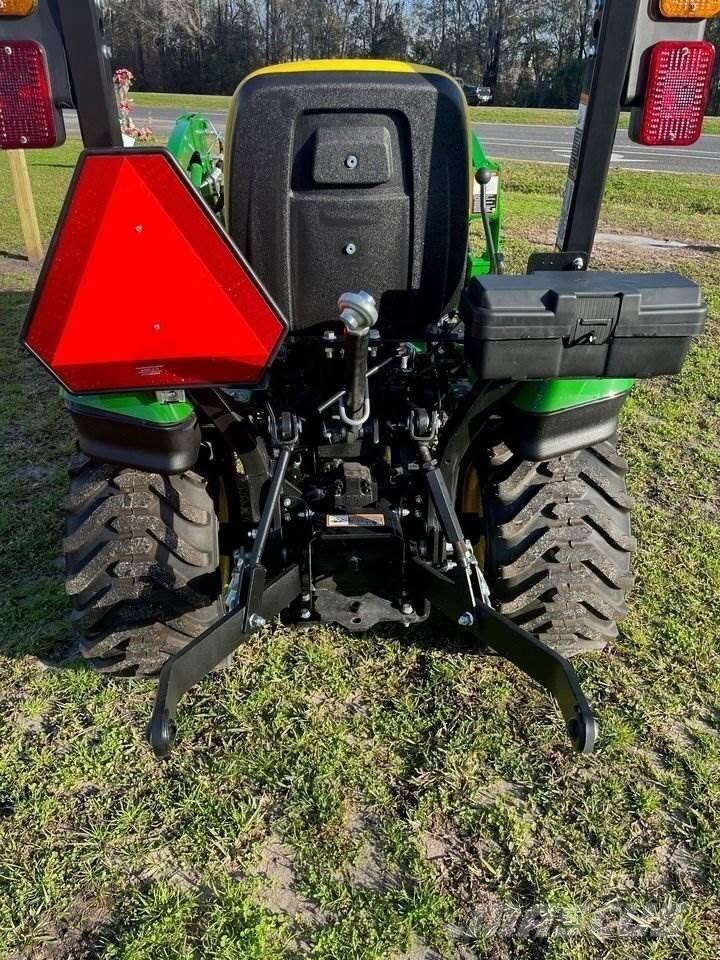 John Deere 1025R Τρακτέρ μικρών διαστάσεων