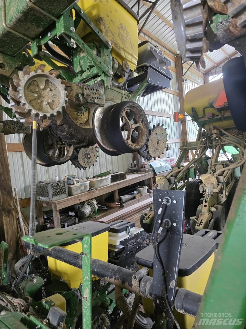 John Deere 1720 Φυτευτικές μηχανές