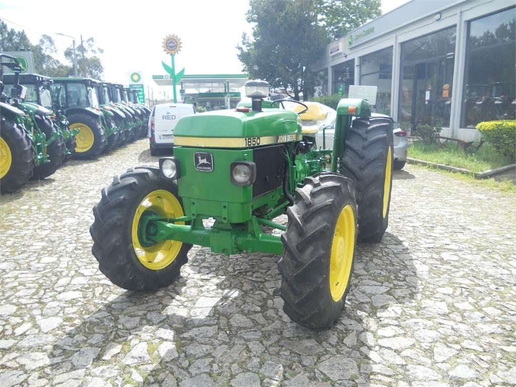 John Deere 1850 Τρακτέρ