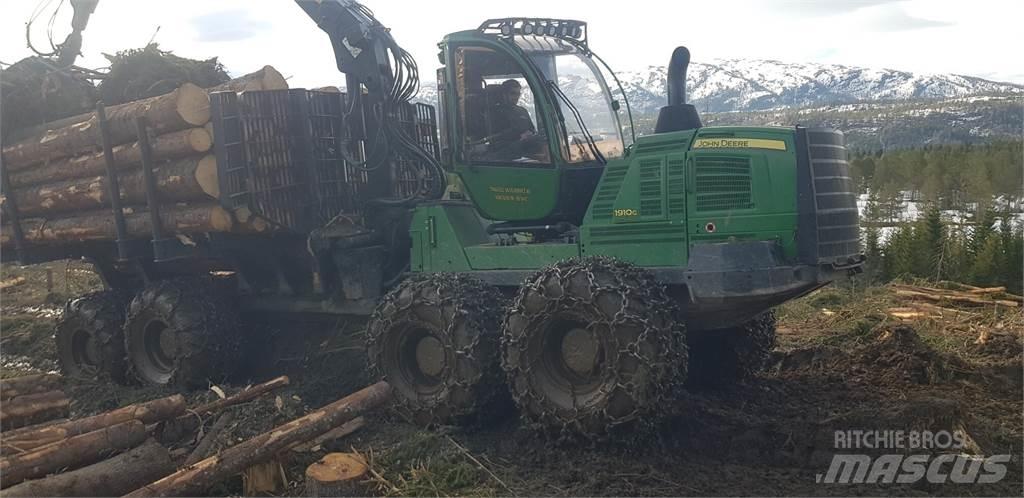John Deere 1910G Μεταφορείς ξυλείας