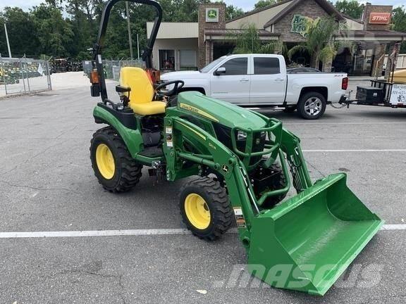 John Deere 2025R Τρακτέρ μικρών διαστάσεων