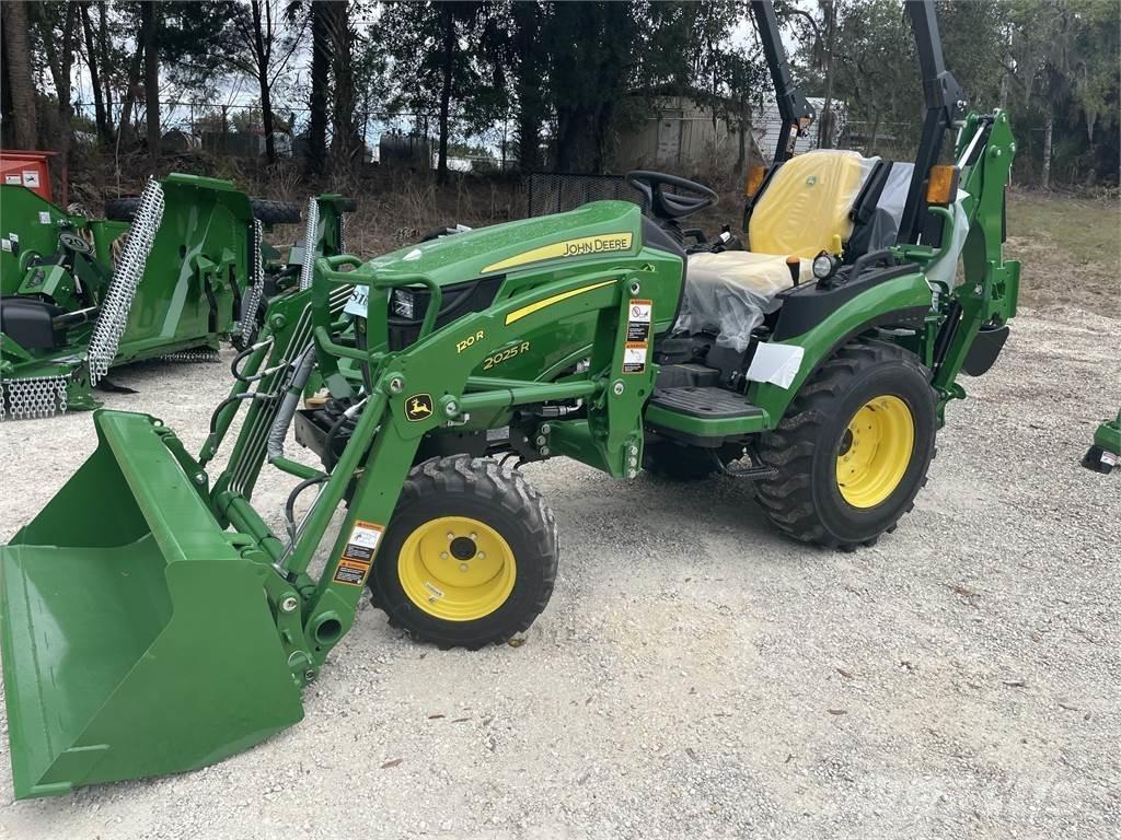 John Deere 2025R Τρακτέρ μικρών διαστάσεων