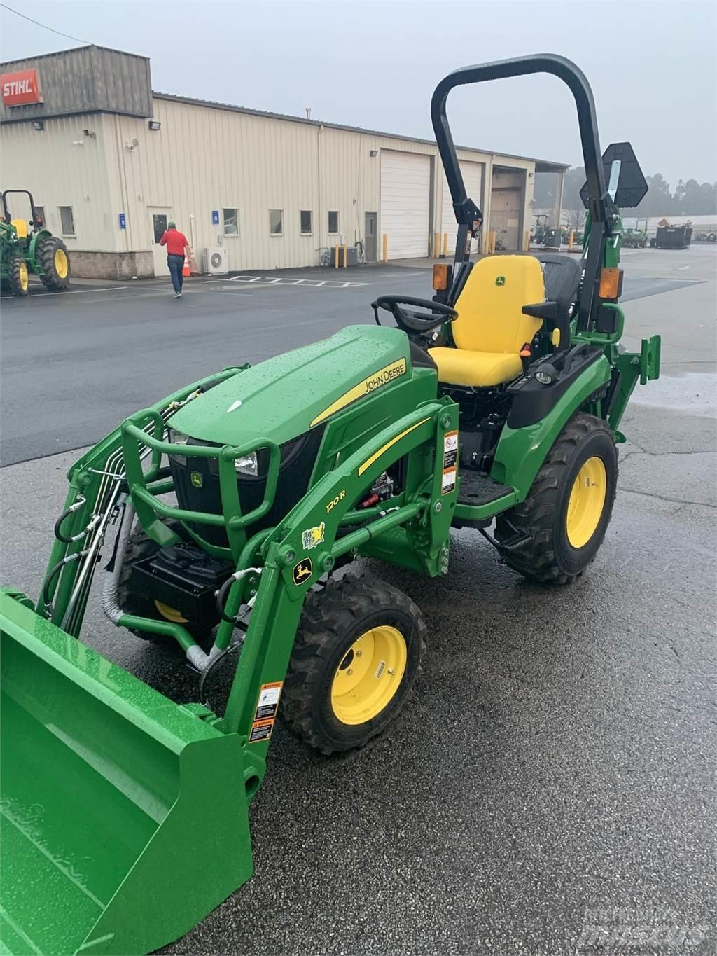 John Deere 2025R Τρακτέρ μικρών διαστάσεων