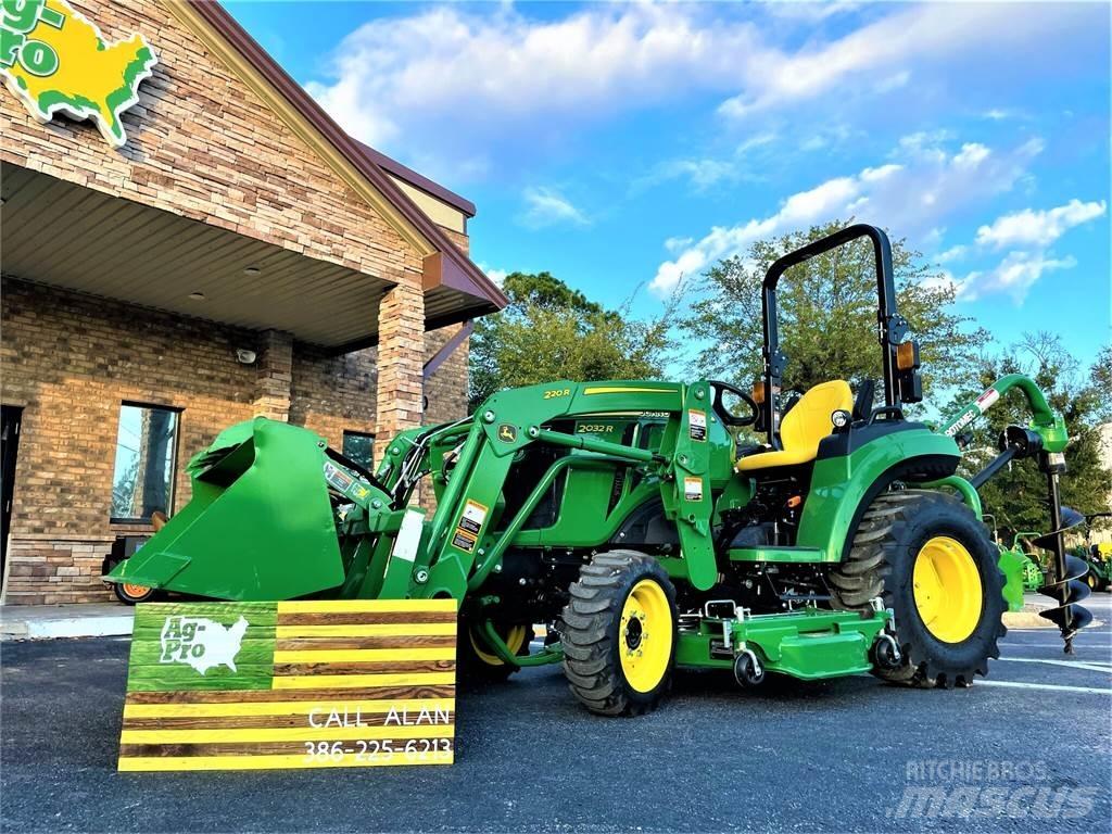 John Deere 2032R Τρακτέρ μικρών διαστάσεων