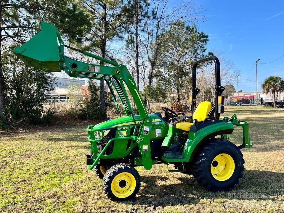 John Deere 2032R Τρακτέρ μικρών διαστάσεων