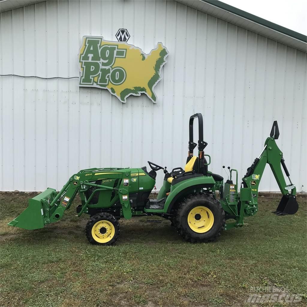 John Deere 2032R Τρακτέρ μικρών διαστάσεων