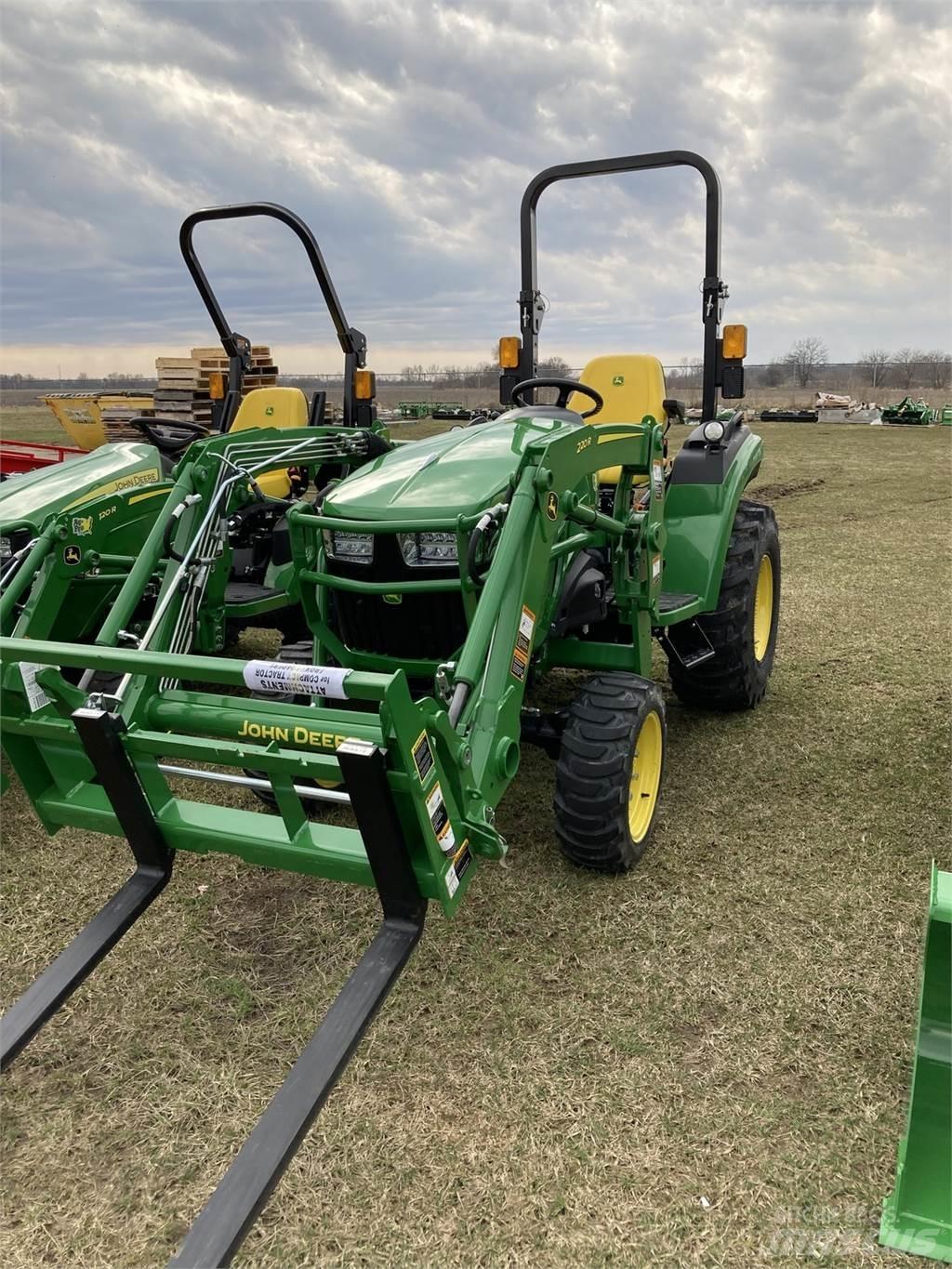 John Deere 2032R Τρακτέρ μικρών διαστάσεων