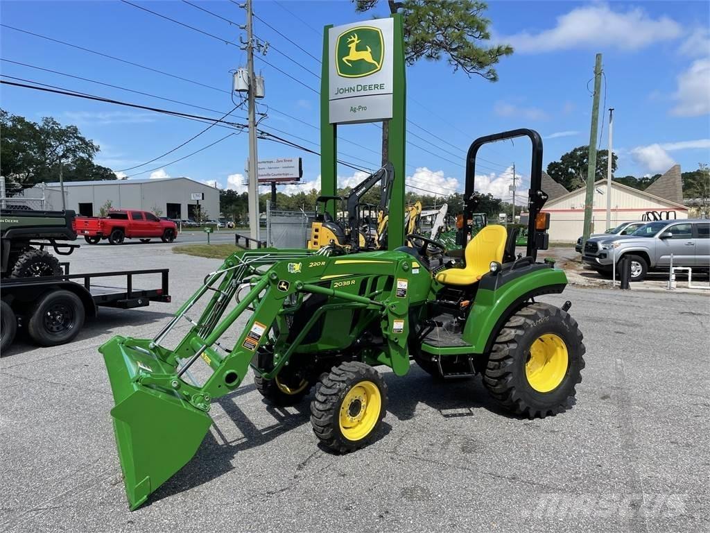 John Deere 2038R Τρακτέρ μικρών διαστάσεων