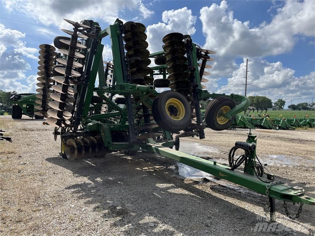 John Deere 2623 Δισκοσβάρνες