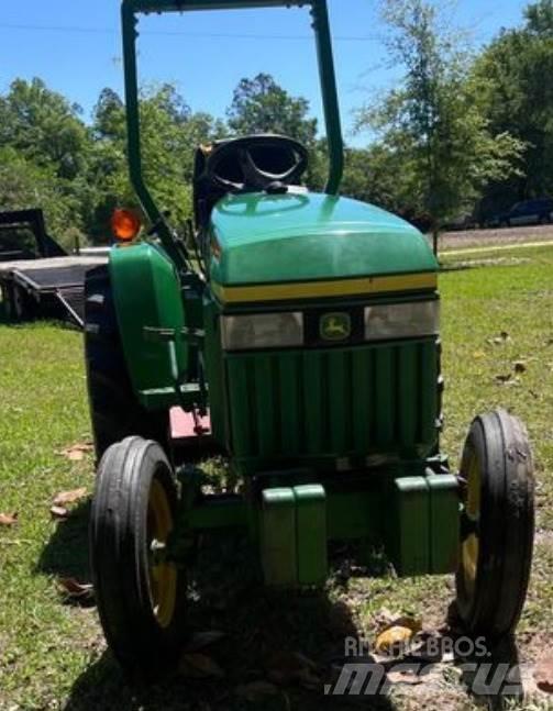 John Deere 3005 Τρακτέρ μικρών διαστάσεων