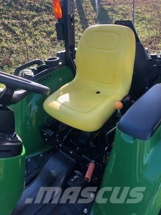 John Deere 3025E Τρακτέρ μικρών διαστάσεων