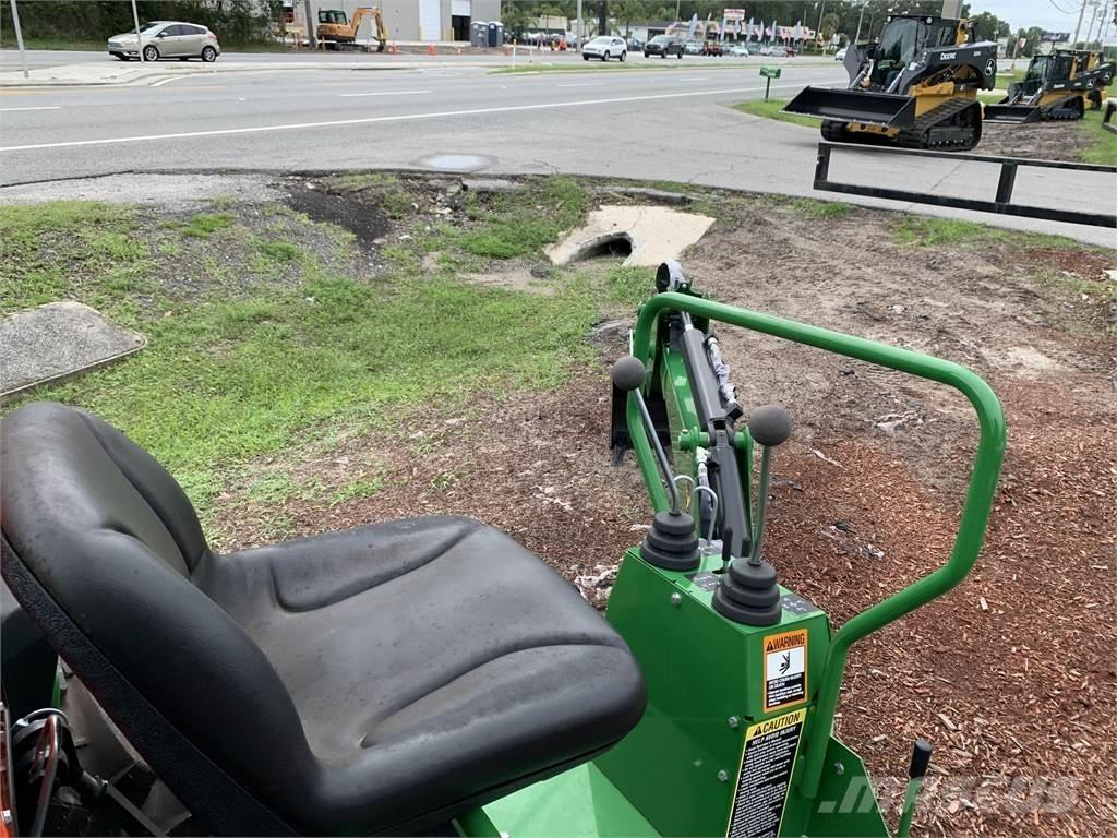 John Deere 3032E Τρακτέρ μικρών διαστάσεων