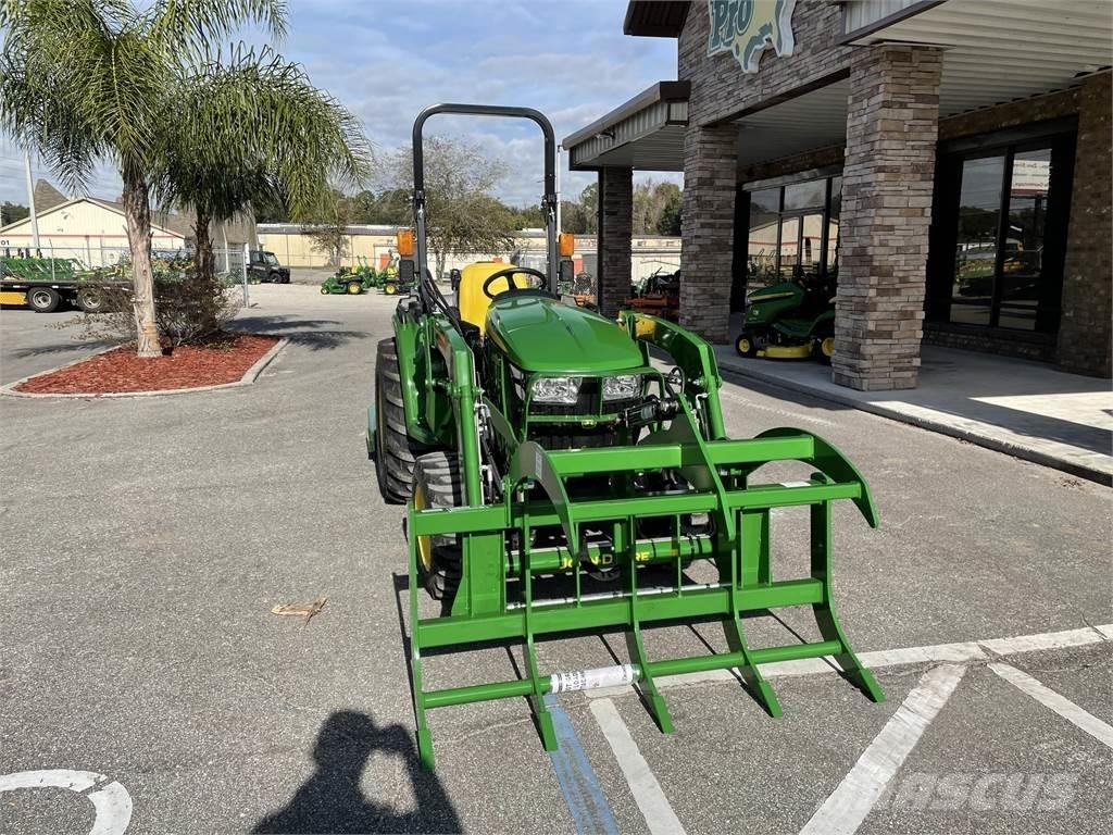 John Deere 3032E Τρακτέρ μικρών διαστάσεων
