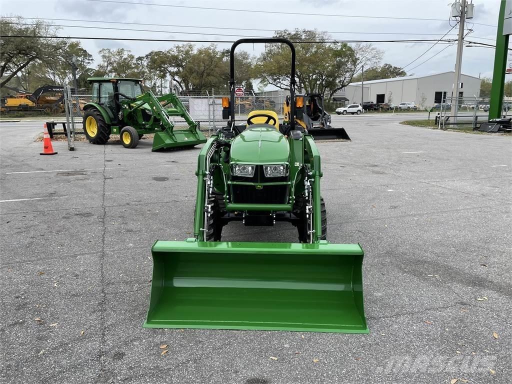 John Deere 3032E Τρακτέρ μικρών διαστάσεων