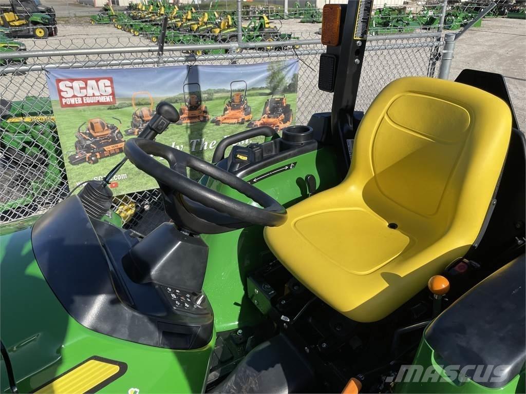 John Deere 3032E Τρακτέρ μικρών διαστάσεων