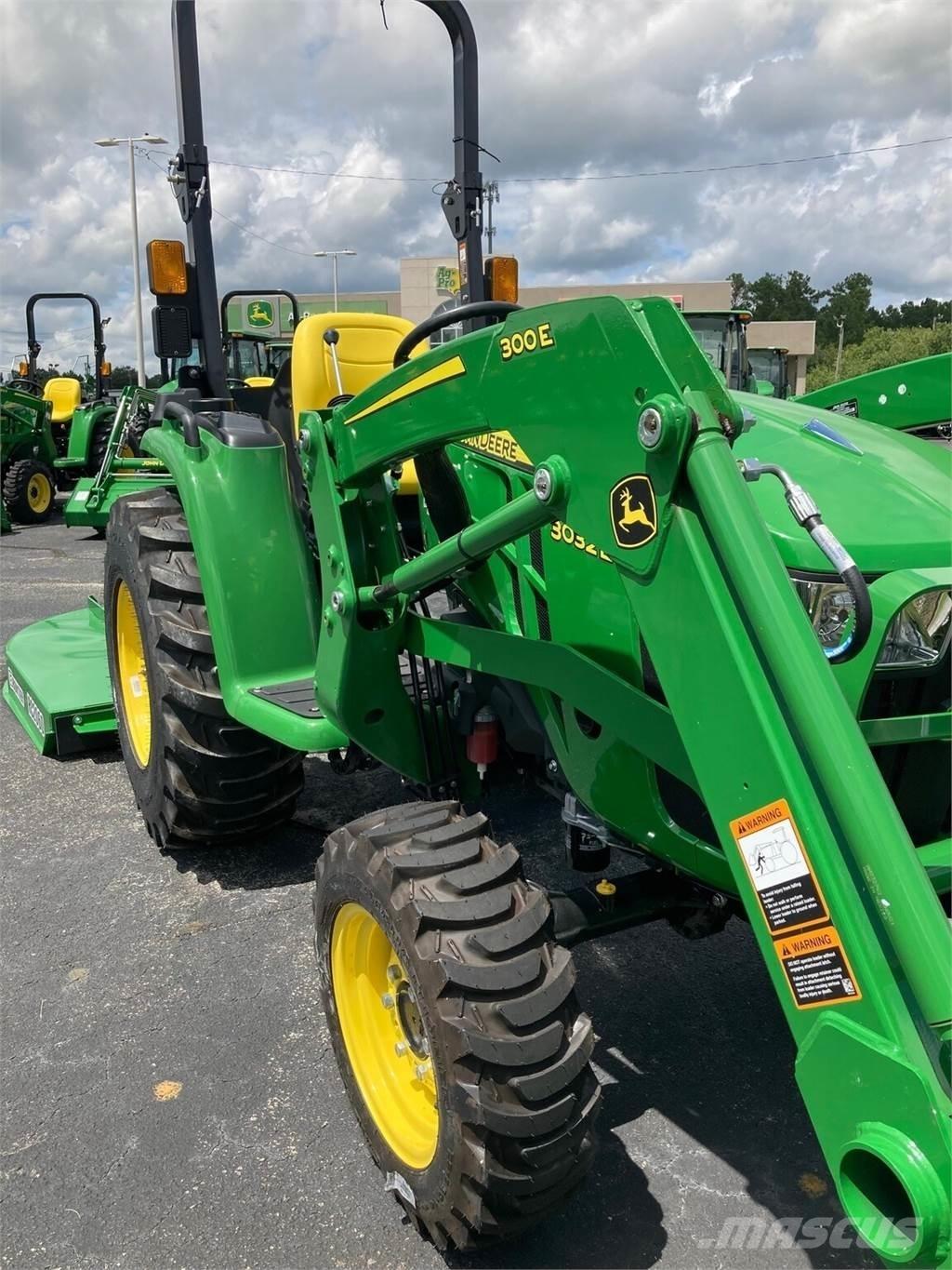 John Deere 3032E Τρακτέρ μικρών διαστάσεων