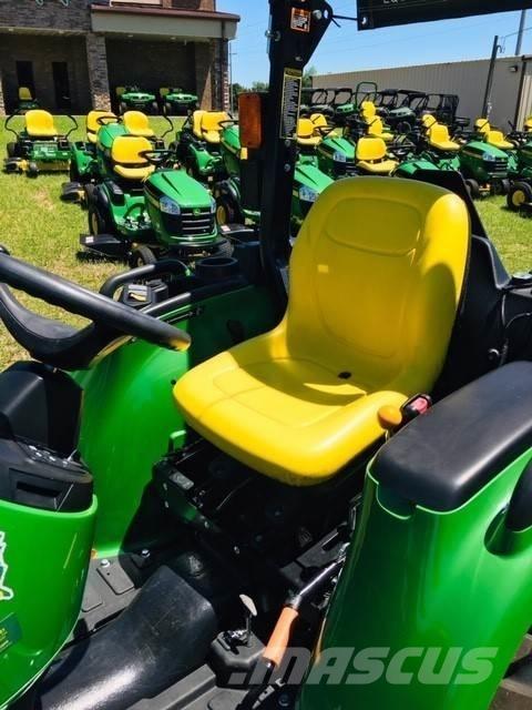 John Deere 3038E Τρακτέρ μικρών διαστάσεων
