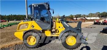 John Deere 304 G Μίνι φορτωτές