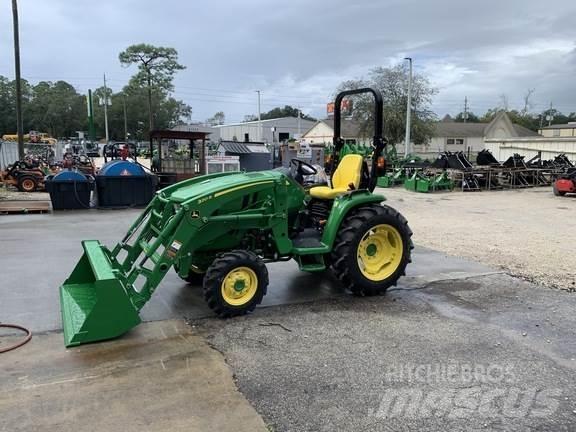 John Deere 3046R Τρακτέρ