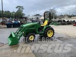 John Deere 3046R Τρακτέρ
